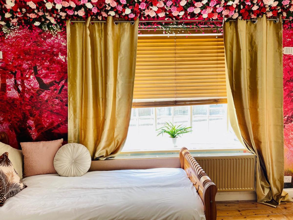 Beachfront Party House For Stags & Hens Hove Extérieur photo