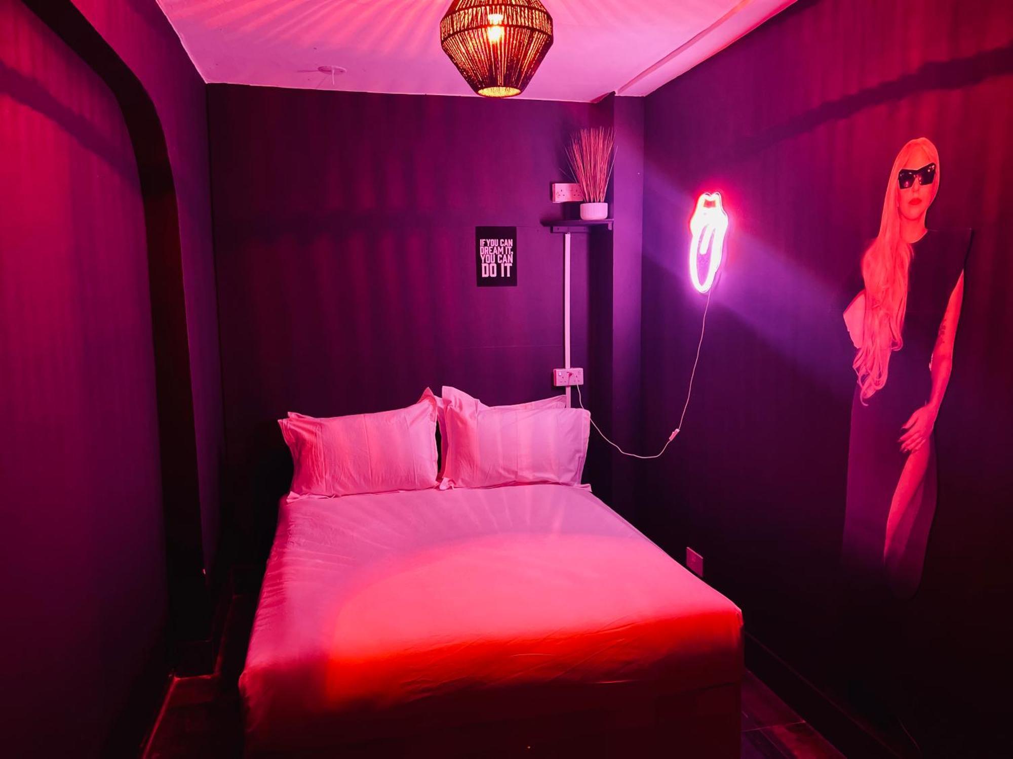 Beachfront Party House For Stags & Hens Hove Extérieur photo